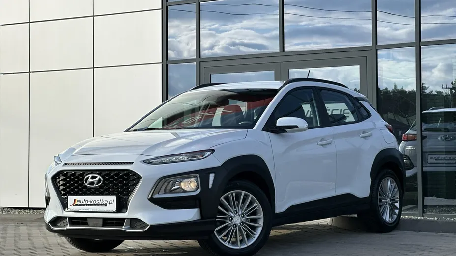 HYUNDAI Kona -