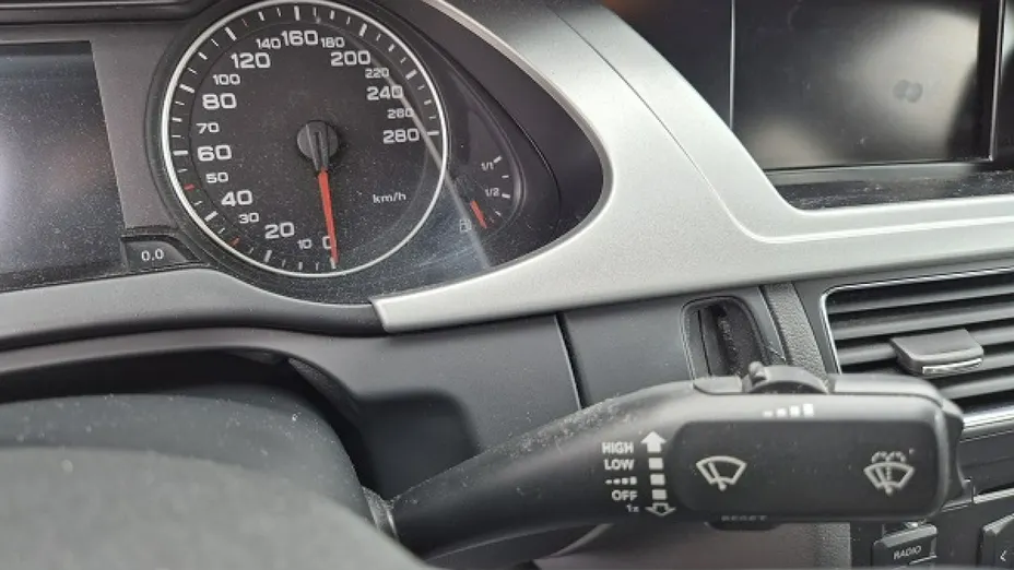 AUDI A4 -