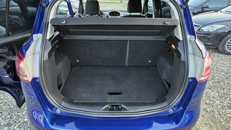 FORD B-MAX -