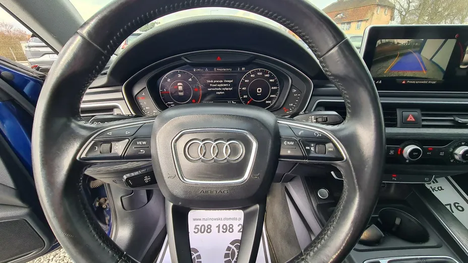 AUDI A4 -