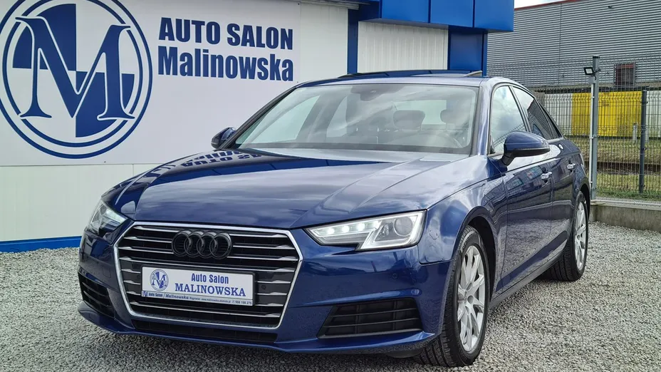 AUDI A4 -