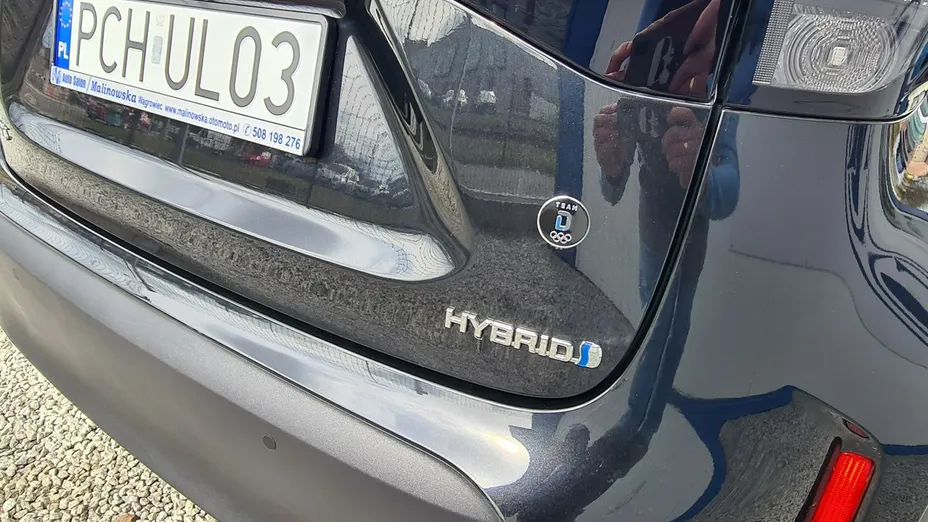 TOYOTA Yaris Cross -