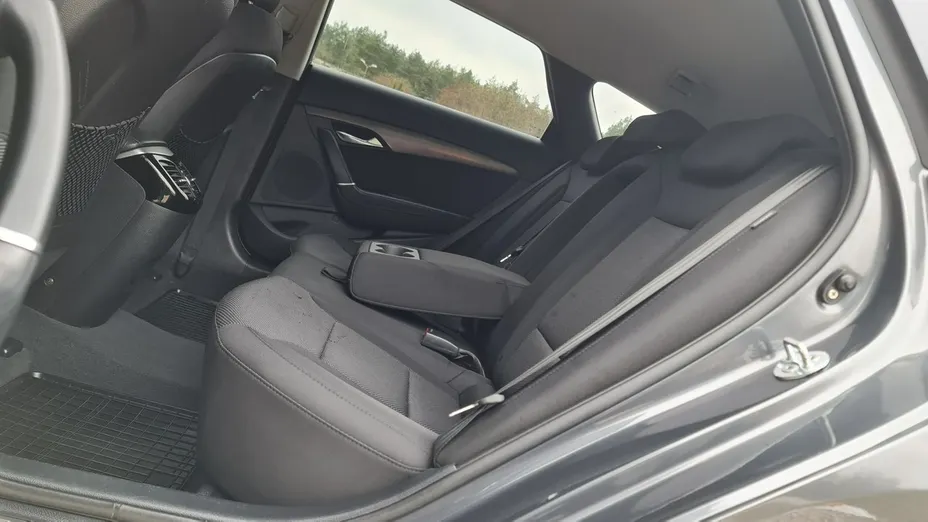 HYUNDAI i40 -