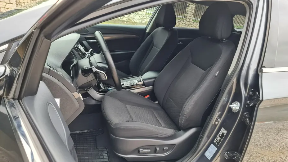 HYUNDAI i40 -