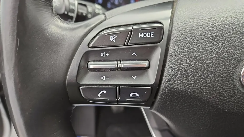 HYUNDAI i30 -