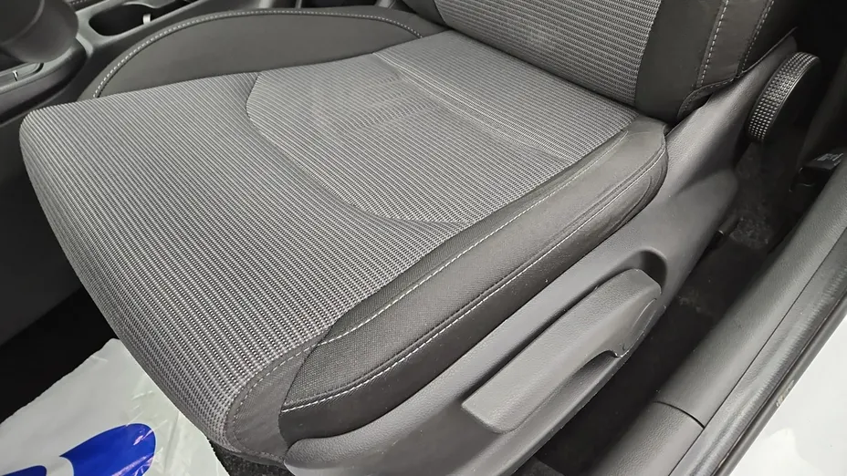 HYUNDAI i30 -