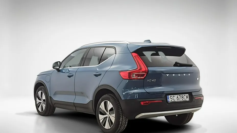 VOLVO XC40 -
