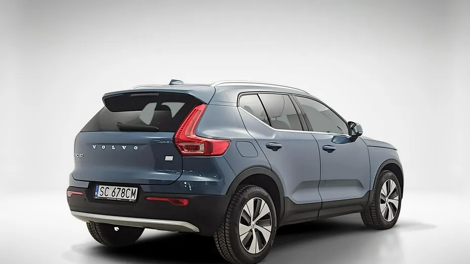VOLVO XC40 -