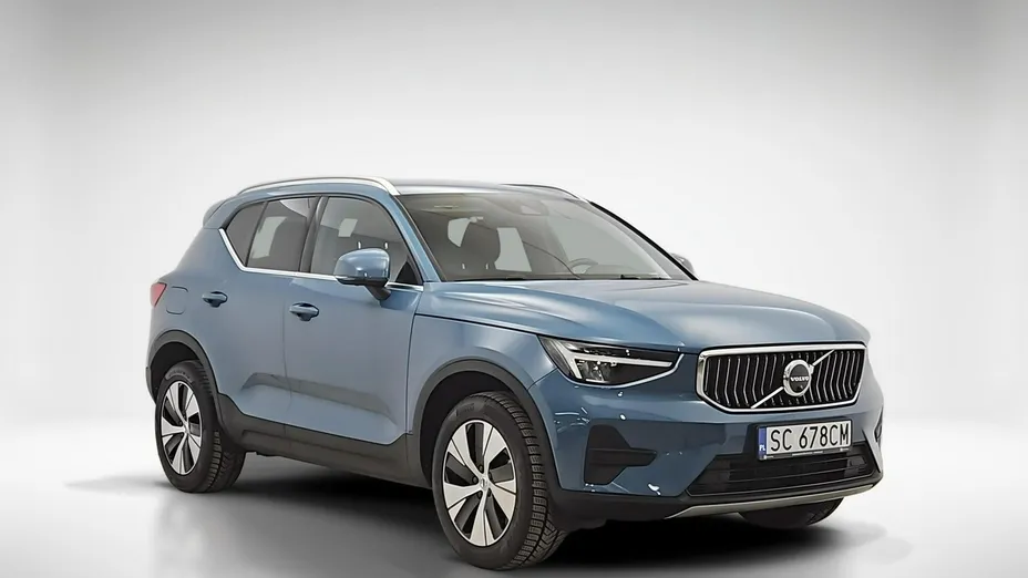 VOLVO XC40 -