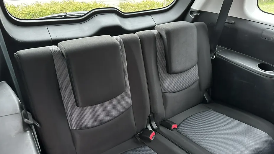 MAZDA 5 -