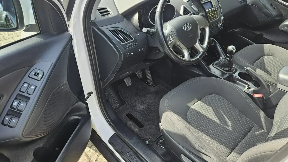 HYUNDAI ix35 -