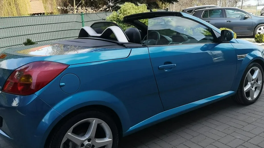 OPEL Tigra -