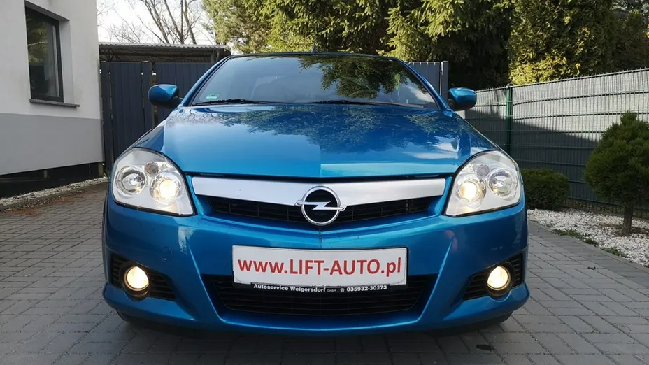 OPEL Tigra -