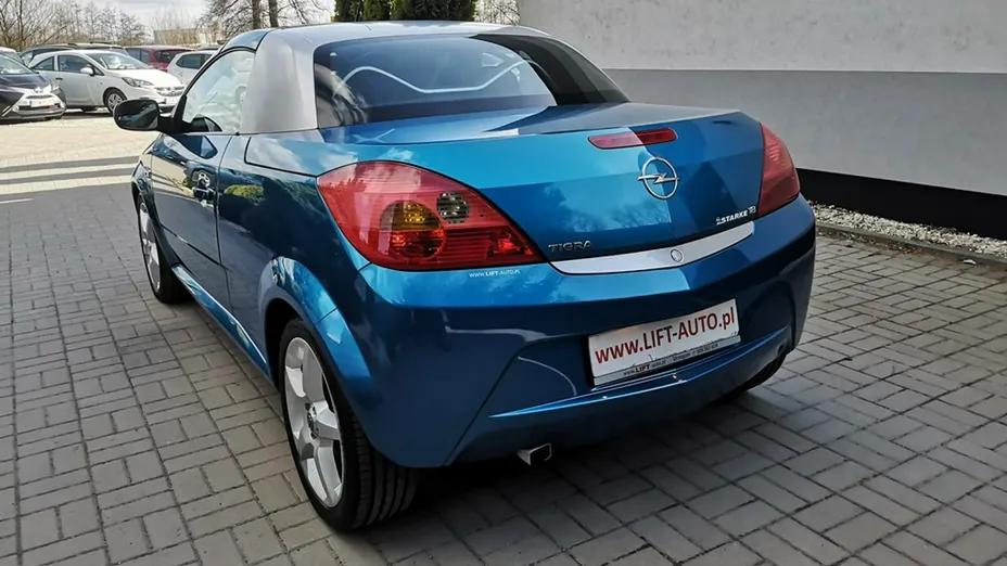 OPEL Tigra -