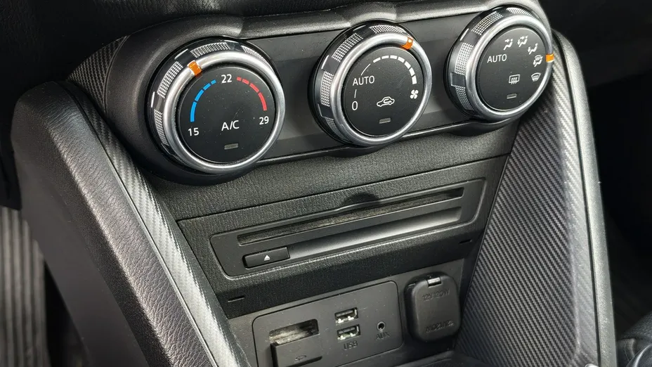 MAZDA CX-3 -
