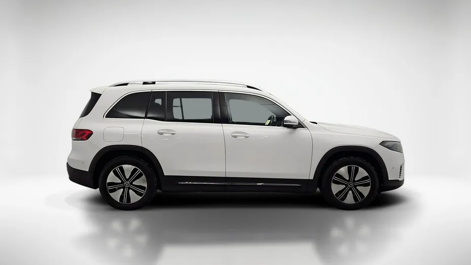 MERCEDES-BENZ EQB -