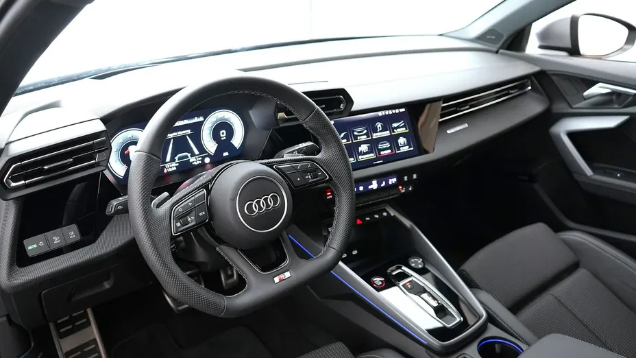AUDI S3 Sportback -