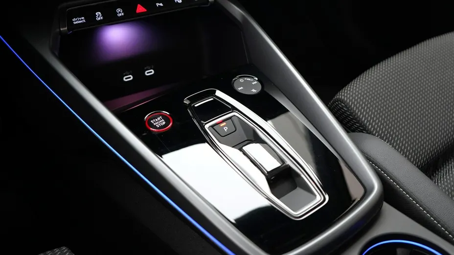 AUDI S3 Sportback -