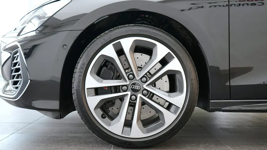 AUDI S3 Sportback -