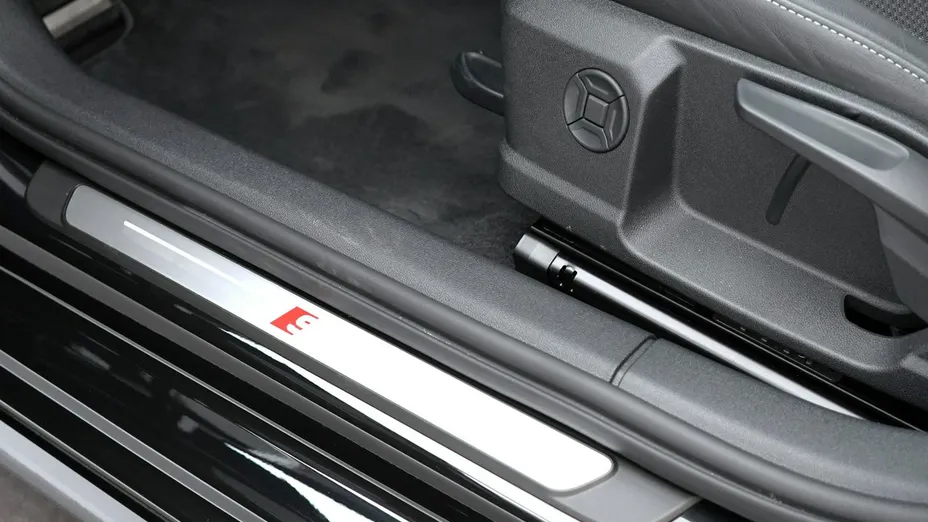 AUDI S3 Sportback -