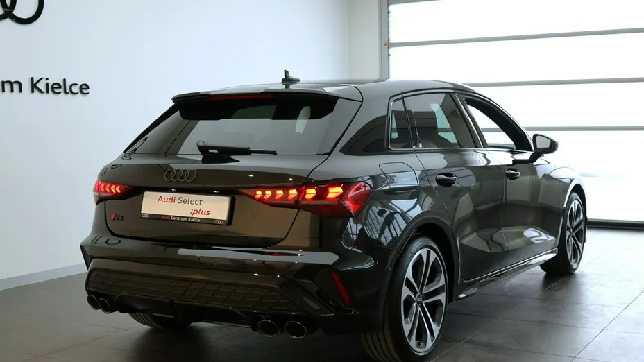 AUDI S3 Sportback -
