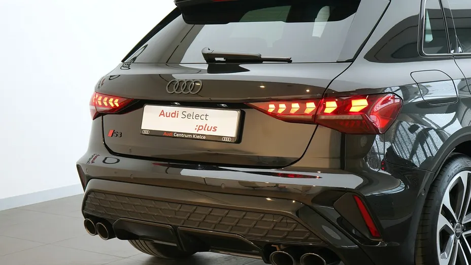 AUDI S3 Sportback -