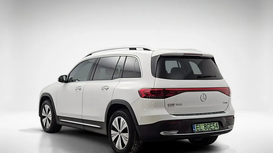 MERCEDES-BENZ EQB -