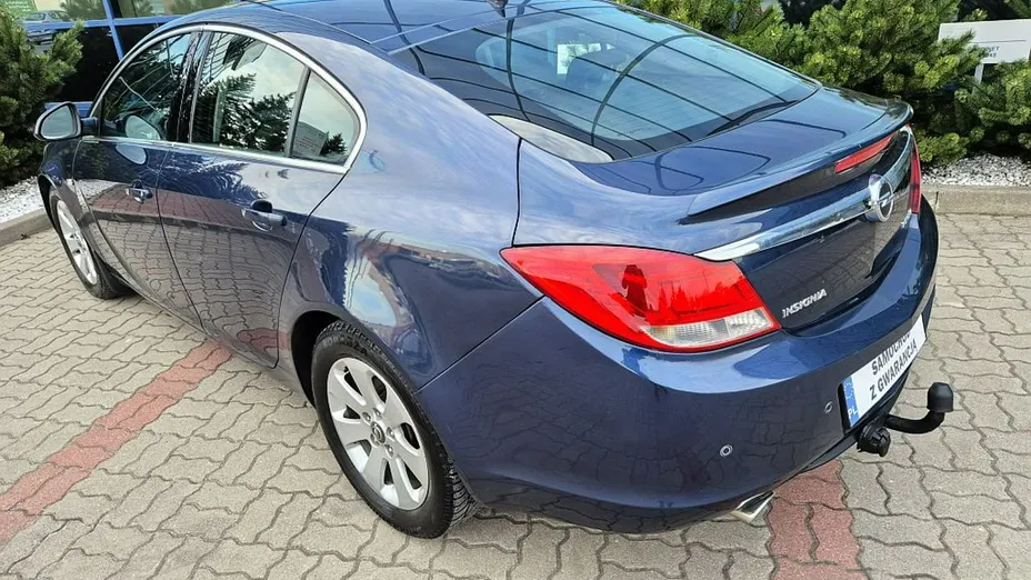 OPEL Insignia -