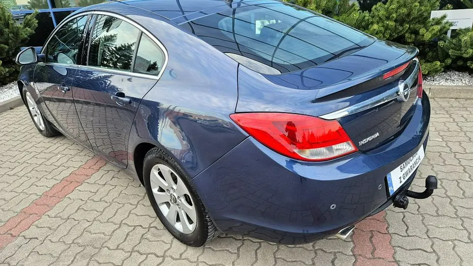 OPEL Insignia -