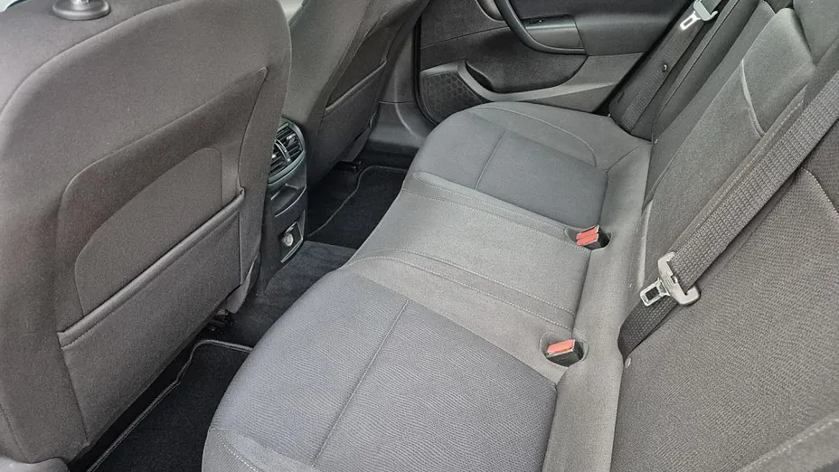 OPEL Insignia -