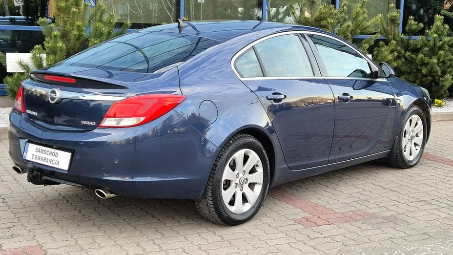 OPEL Insignia -