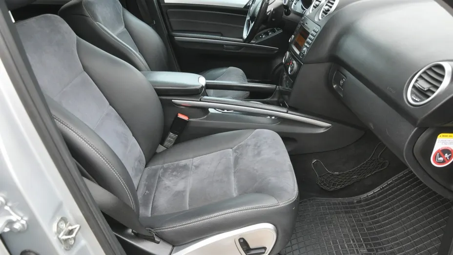 MERCEDES-BENZ ML -