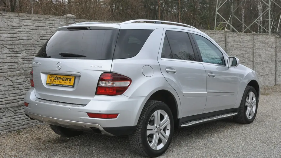MERCEDES-BENZ ML -