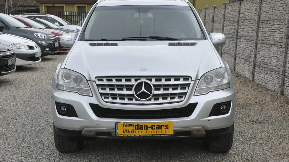MERCEDES-BENZ ML -