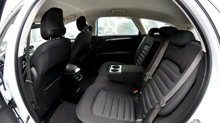 FORD Mondeo -