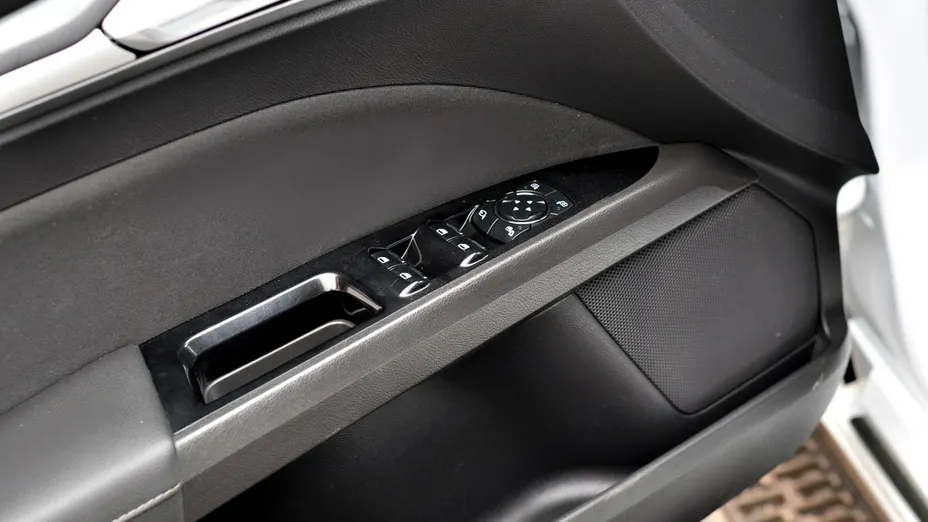 FORD Mondeo -