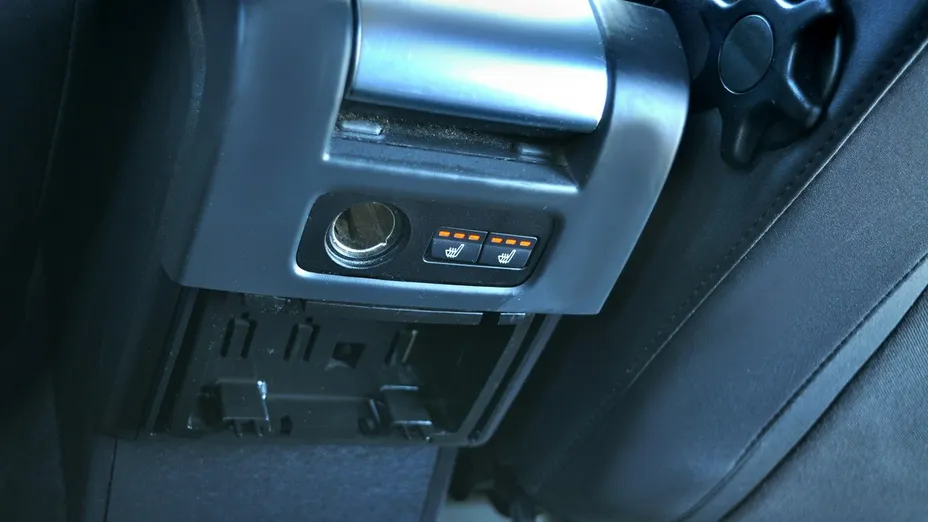 VOLVO V70 -