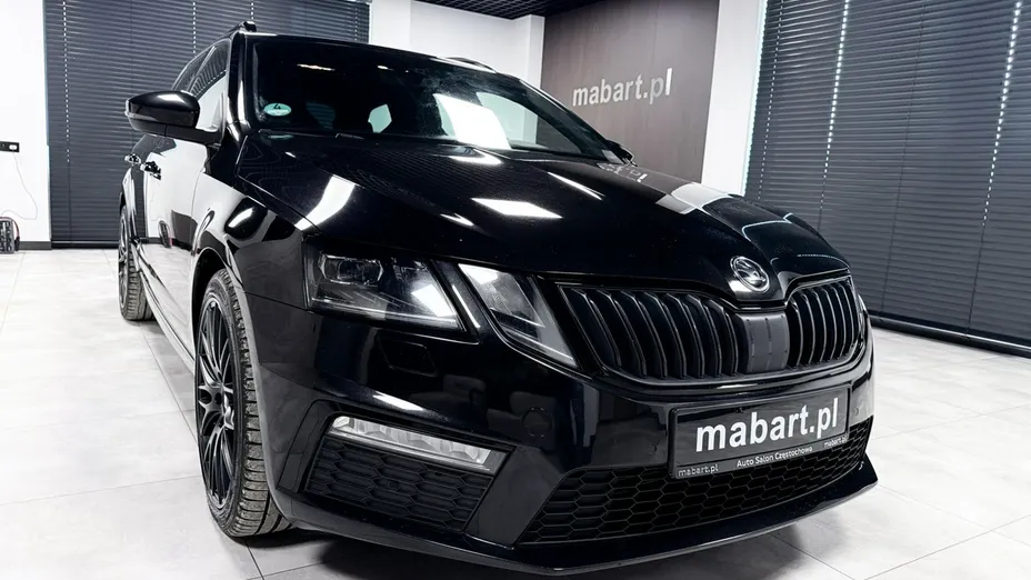 SKODA Octavia -