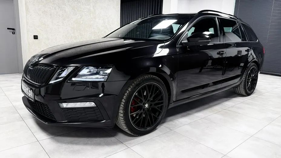 SKODA Octavia -