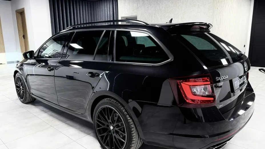 SKODA Octavia -