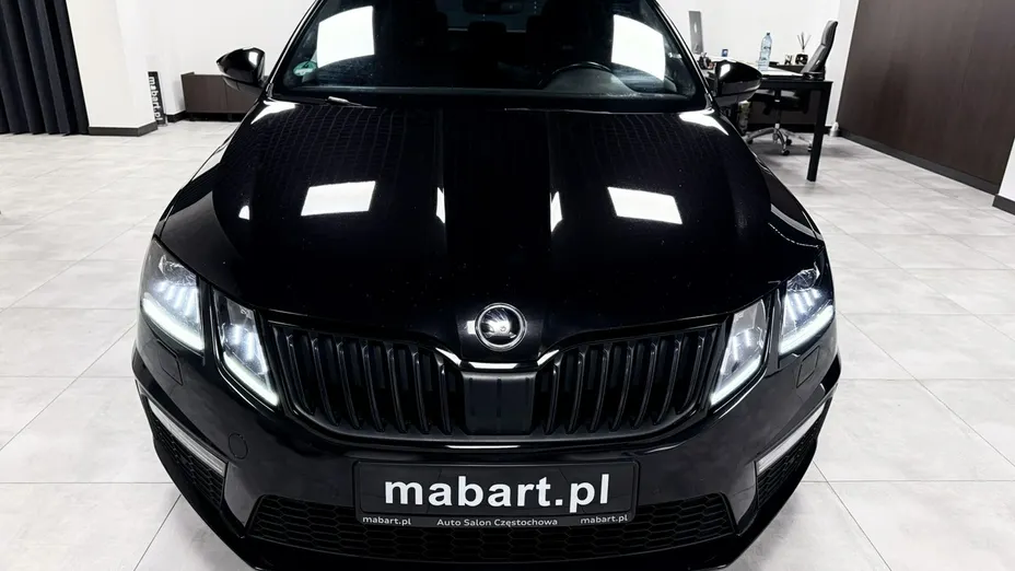 SKODA Octavia -