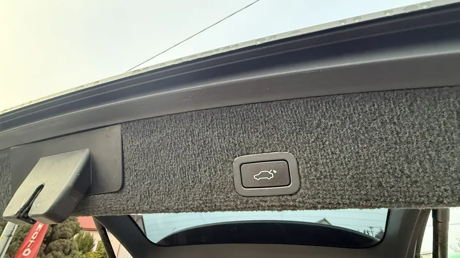 VOLVO XC60 -