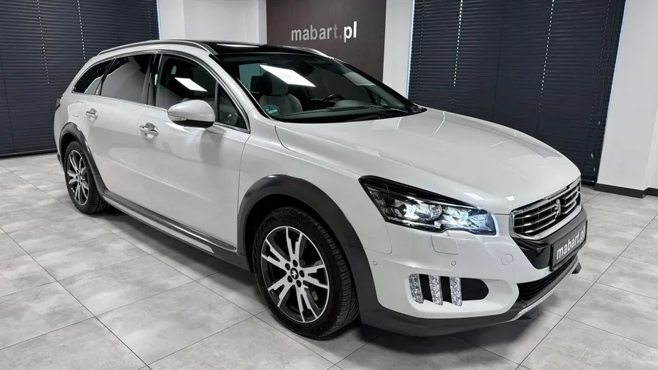 PEUGEOT 508 -