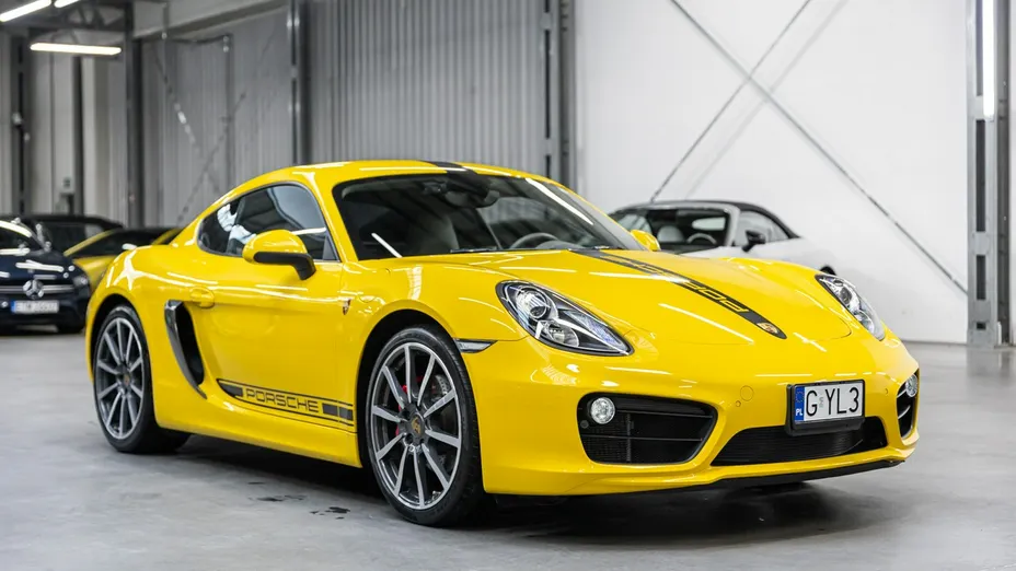 PORSCHE Cayman -