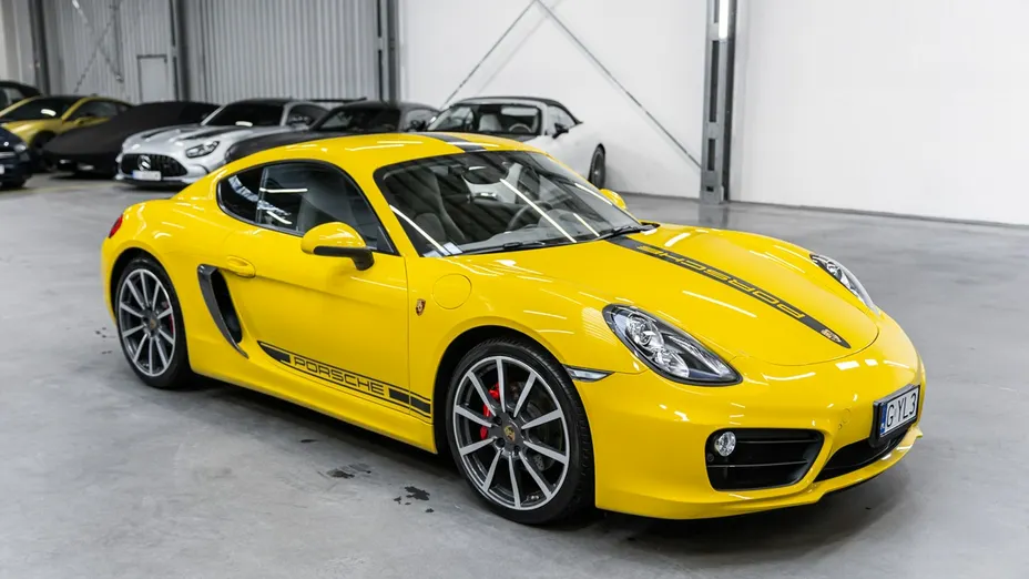 PORSCHE Cayman -