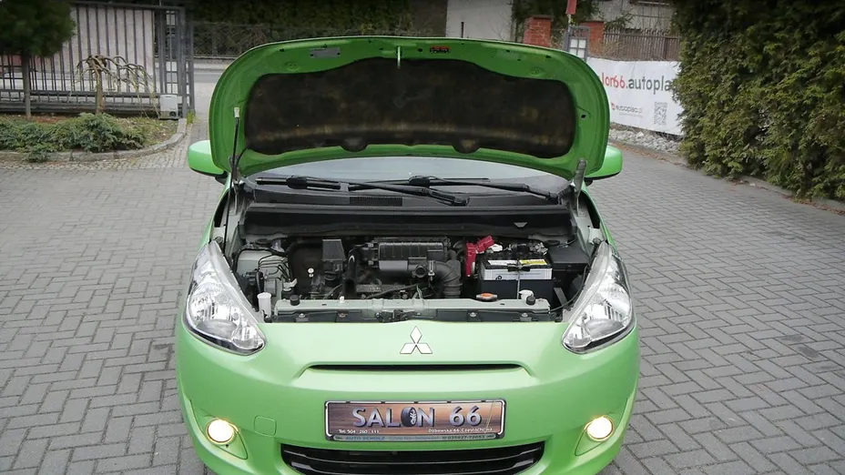 MITSUBISHI Space Star -