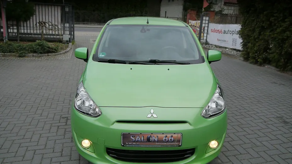 MITSUBISHI Space Star -