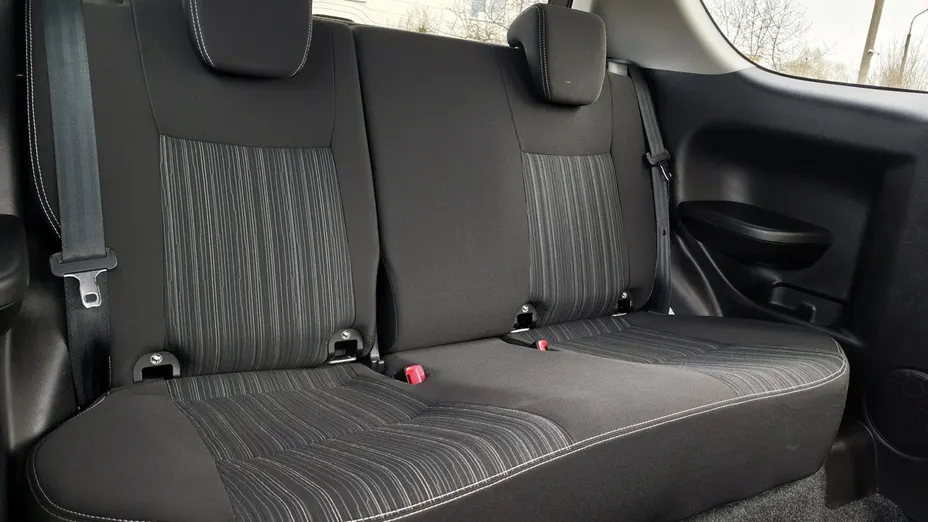 SUZUKI Swift -