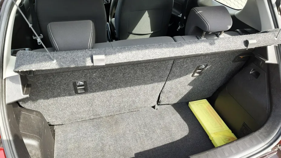 SUZUKI Swift -