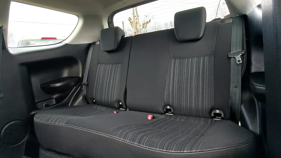 SUZUKI Swift -